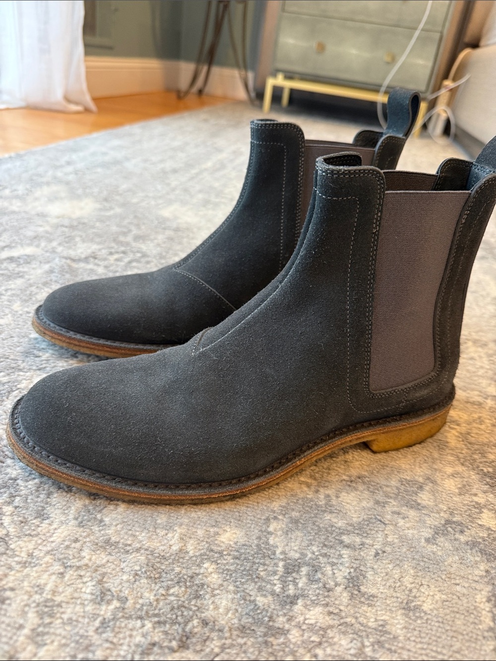 Bottega Veneta Men's blue Suede Chukka Boots